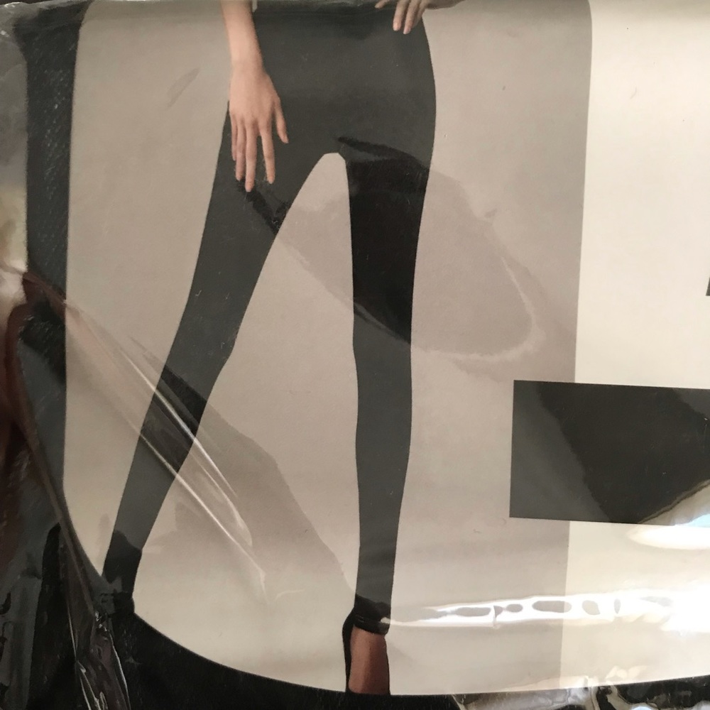 Attract Power Jeggings With ZIP Pocket